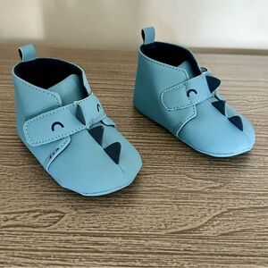 Carter’s Just One You Baby Boys Blue Dino Velcro Booties. Size 3-6M. Never Worn!